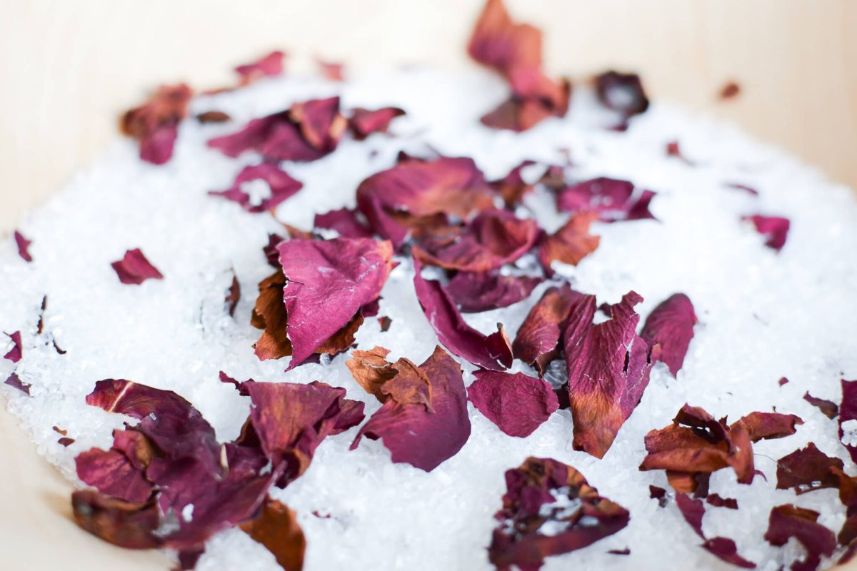 What To Make With Rose Petals - 5 Brilliant Uses