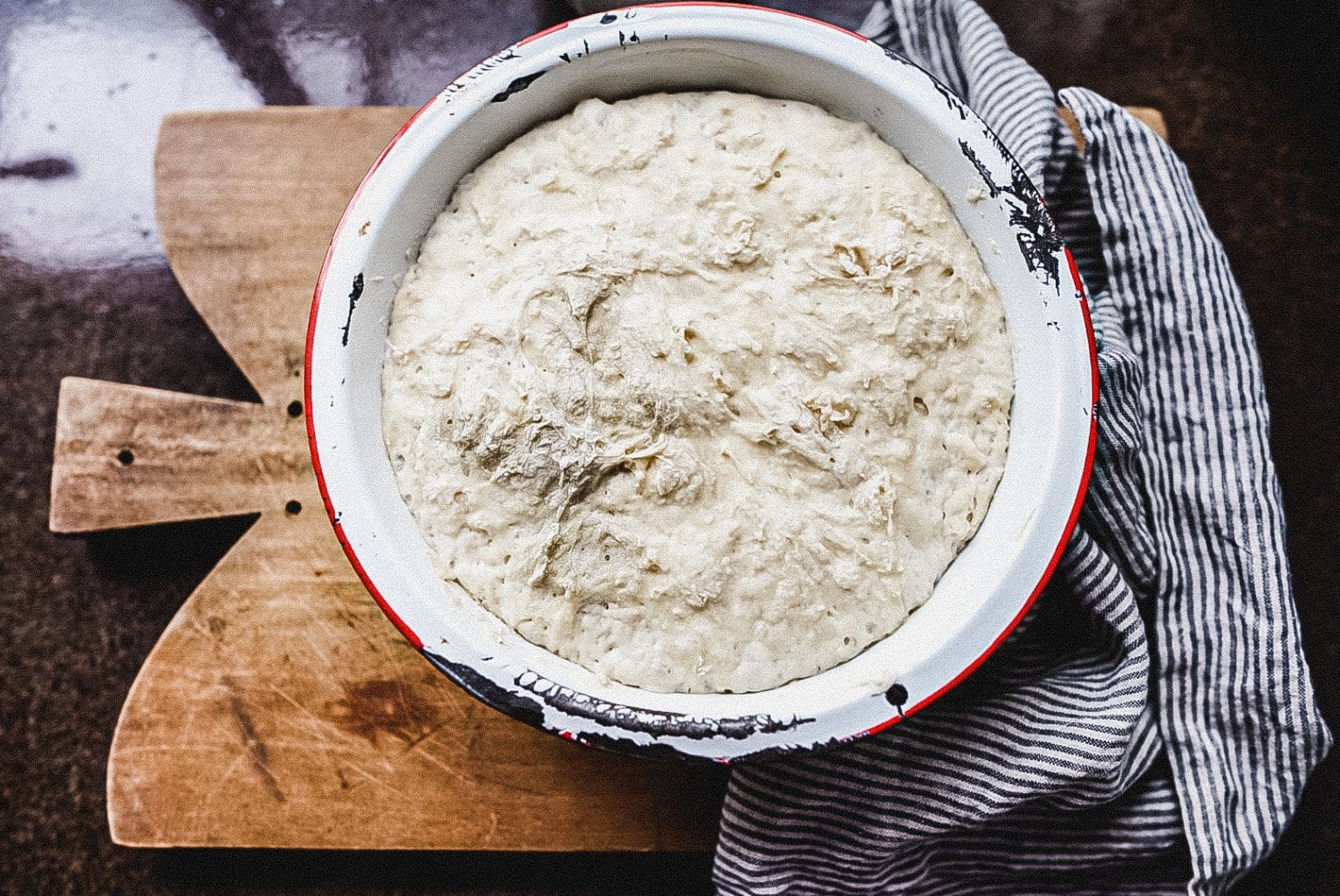 easy-to-make-homemade-artisan-bread-with-or-without-a-dutch-oven-b