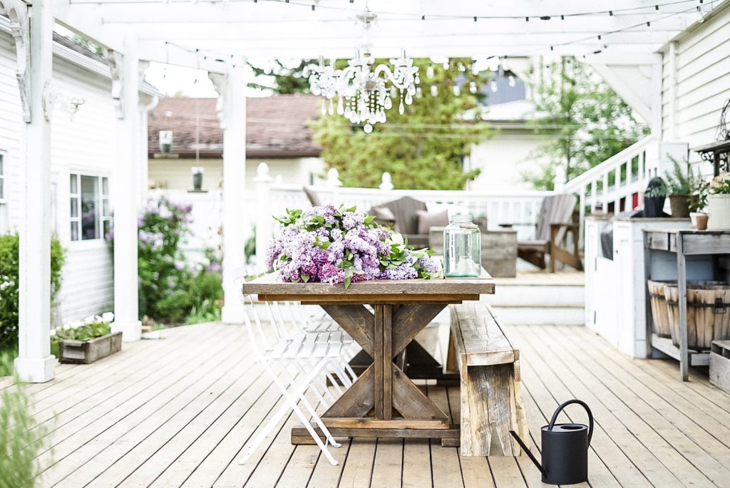 20 Farmhouse Dining Table Ideas | B Vintage Style