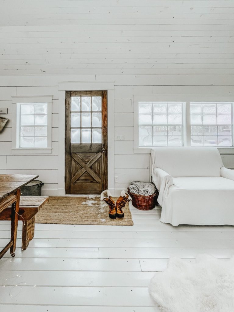 Painted floors in a tiny house cabin