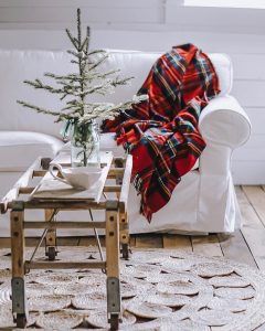 Farmhouse Christmas Ideas For A Cozy Home | B Vintage Style